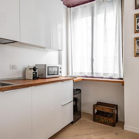 Easylife - Coccole E Comfort - Bilocale Caldo Ed Accogliente A Due Passi Dai Navigli E Metro Verde 밀라노 외부 사진