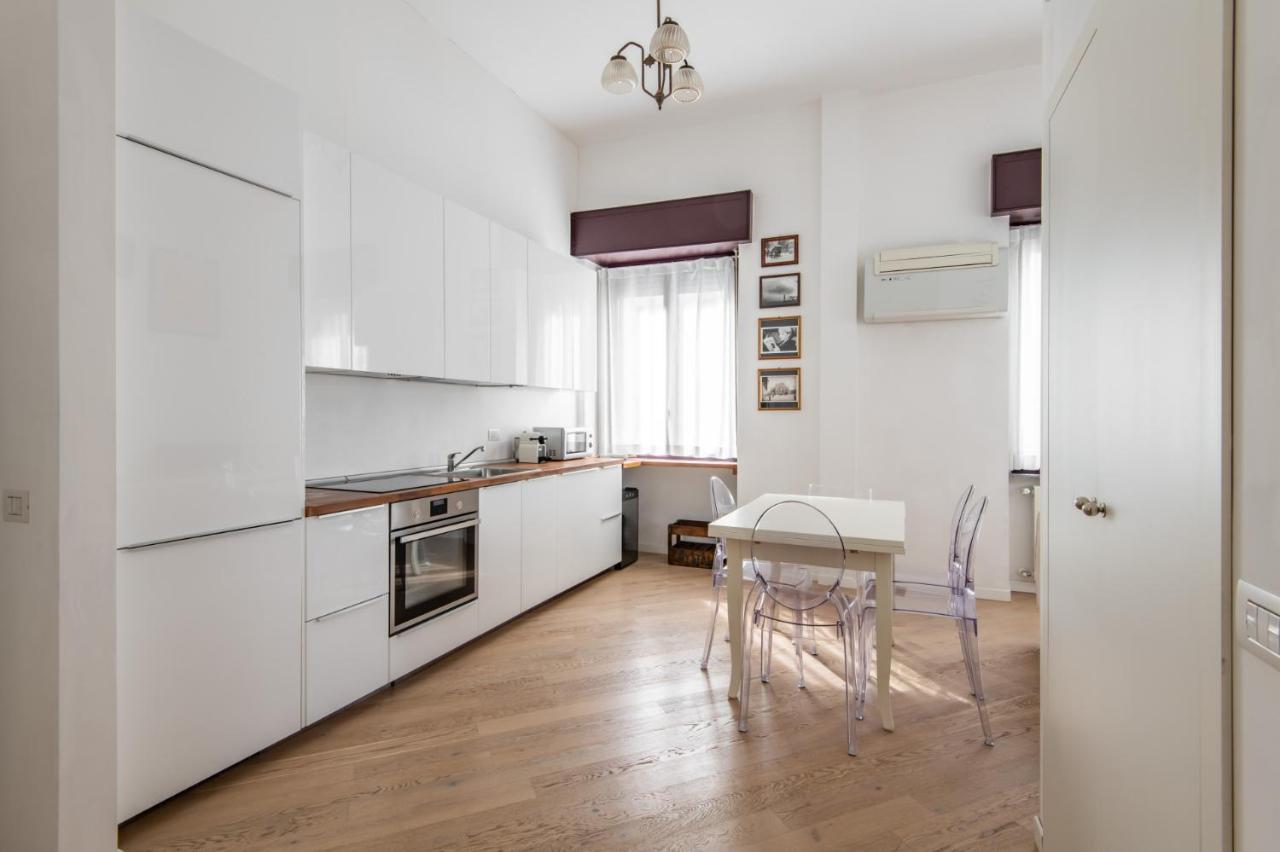 Easylife - Coccole E Comfort - Bilocale Caldo Ed Accogliente A Due Passi Dai Navigli E Metro Verde 밀라노 외부 사진
