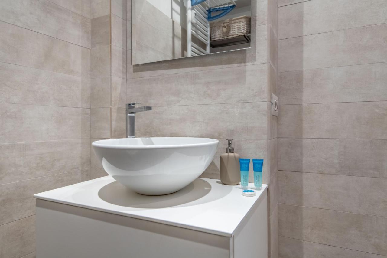 Easylife - Coccole E Comfort - Bilocale Caldo Ed Accogliente A Due Passi Dai Navigli E Metro Verde 밀라노 외부 사진